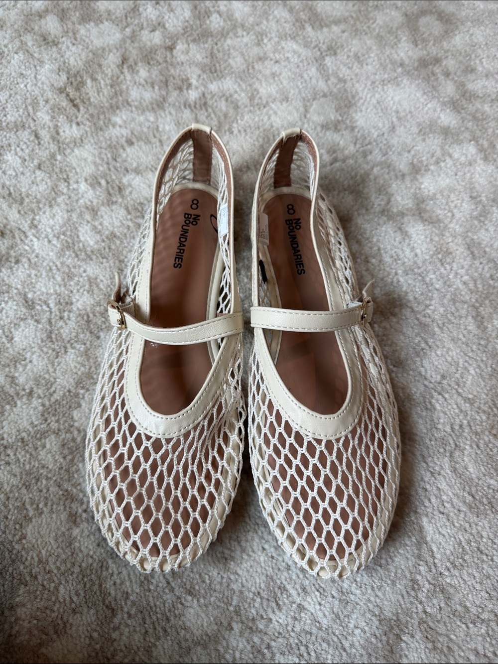 No Boundaries Women's Off-White Mesh Mary Jane Flats with Strap